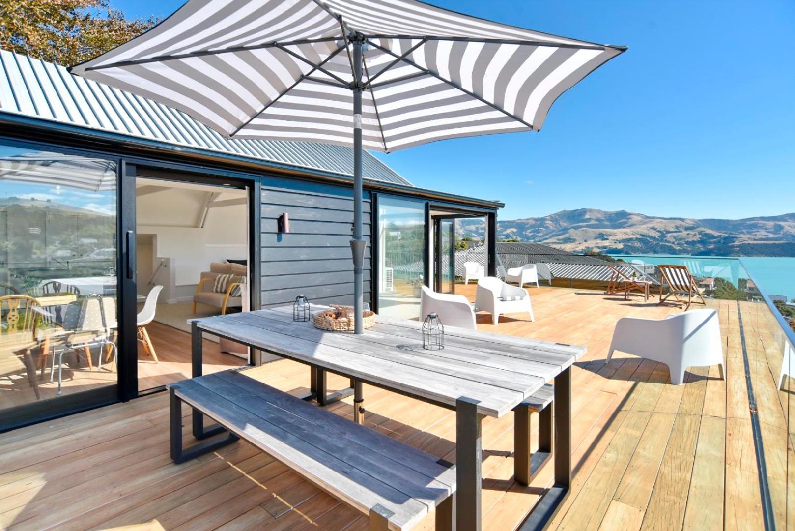 Akaroa Harbour View - Christchurch Holiday Homes Buitenkant foto